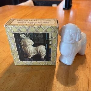 Vintage Avon Royal Pekingese “somewhere cologne” with box has been opened